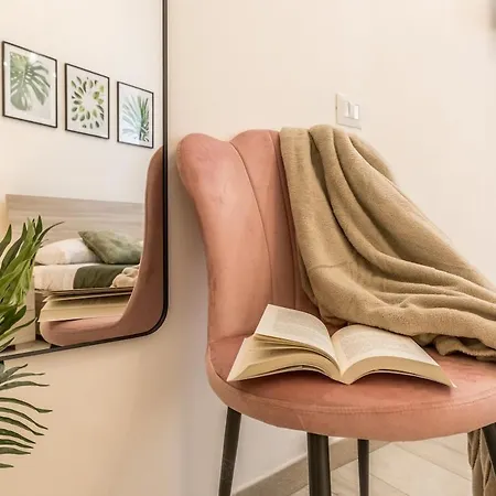 Apartament Modern Trastevere Base For Your Adventure